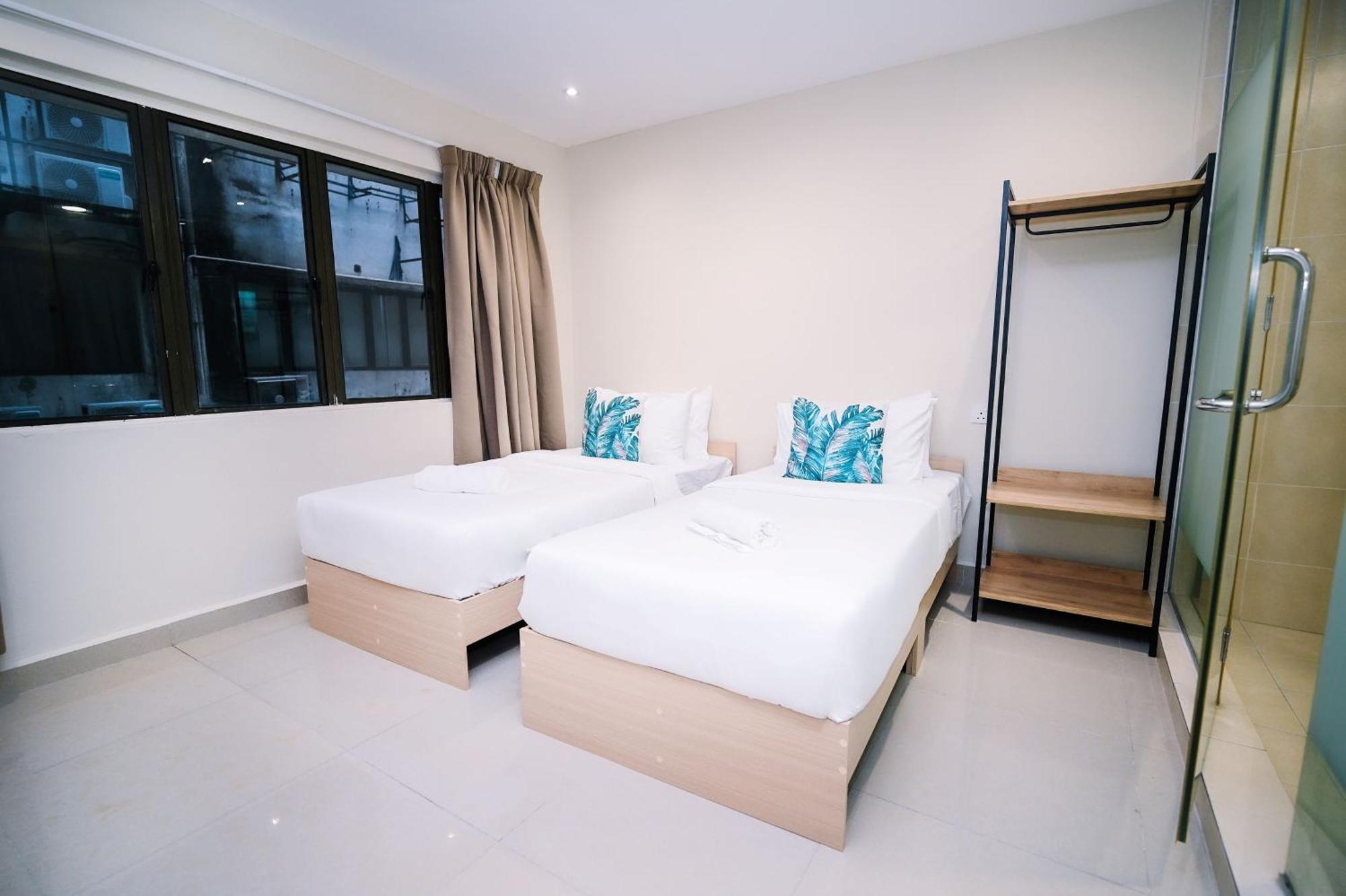 Swing & Pillows - Jalan Imbi Kuala Lumpur Exterior photo
